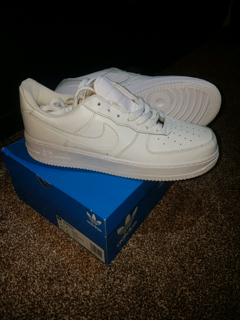 nike size 9.5 in euro